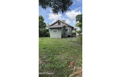 215 Alma Court, New Smyrna Beach, FL 32168