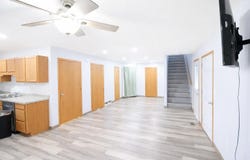 609 11th St, Minot, ND 58703
