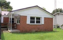 2007 W Glenwood Drive, Princeton, IN 47670