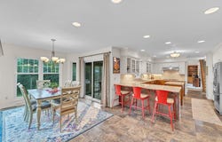 3610 W River Ridge Ct, Mequon, WI 53092