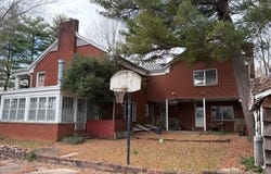 421  W Bower  AVE, Harrison, AR 72601