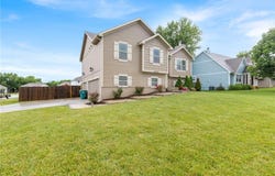 20335 W 220th Terrace, Spring Hill, KS 66083