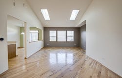 21543 Wolf Lake Way, Crest Hill, IL 60403