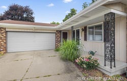 4452 Trail View Drive NE, Grand Rapids, MI 49525