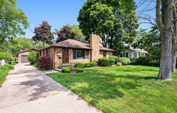 1018 Ruddiman Drive, North Muskegon, MI 49445