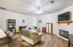 8547 E Cypress Point Ct, Baton Rouge, LA 70809