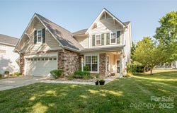1304 Hammond Drive, Matthews, NC 28104