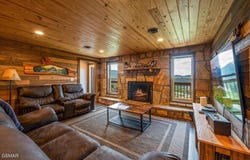 4238 Dollys Drive, Sevierville, TN 37876
