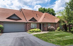 9318 Springmont Pl, Louisville, KY 40241