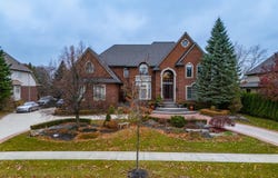5520 Whitehall Boulevard, Rochester, MI 48306