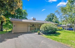 5501 Holiday Road, Minnetonka, MN 55345
