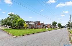 306 College Street Nw NW, Hartselle, AL 35640
