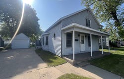 209 N 10th, Escanaba, MI 49829