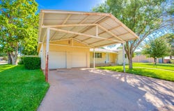 501 E Holmes Ave, Bronte, TX 76933
