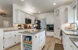 300 Hamptonridge Road, Edmond, OK 73034