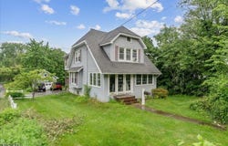 71 Main St, Lincoln Park Boro, NJ 07035-1636