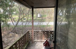 1649 Iselin Rd, Conemaugh/Young Twps - IND, PA 15681