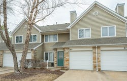 811 Burr Oaks Drive, West Des Moines, IA 50266