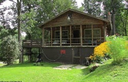 2467 Cuzzart Road, Bruceton Mills, WV 25625
