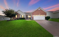 204 Stephen Trail, Wright City, MO 63390