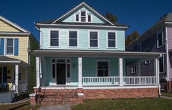 525 MONROE AVE, CAPE CHARLES, VA 23310