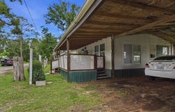144-154 Cherry Ave., Pearson, GA 31642