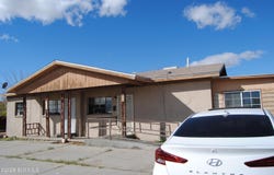 1737 E Idaho Avenue, Las Cruces, NM 88001