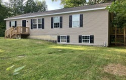 17 Brad Drive, Hermon, ME 04401