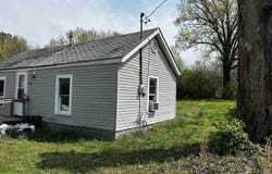 6846 E 1ST Street, Logan, IL 62856