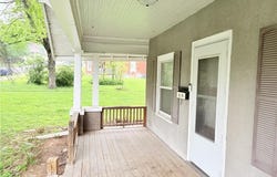 905 Parallel Street, Atchison, KS 66002