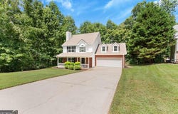4722 Middleboro, Gainesville, GA 30506
