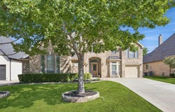 8 Center Court, Heath, TX 75032