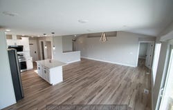 1113 W 33rd St, Hastings, NE 68901