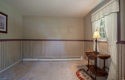 1 Lackawanna Trl, Hopatcong Boro, NJ 07843-1215
