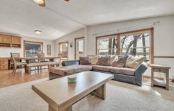 490 252nd Avenue, Orleans, IA 51360