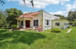 302 E OAKLAND AVENUE, OAKLAND, FL 34760