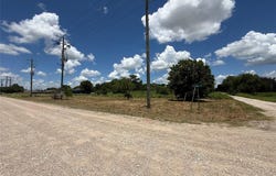 Tbd E Travis Avenue, Mart, TX 76664