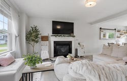 19 Lighthouse Ln, Westminster, MA 01473