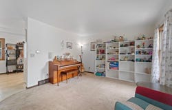 3823 Monterey Drive, Waterloo, IA 50701