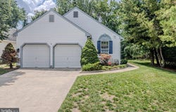 25 GLENVIEW WAY E, GIBBSBORO, NJ 08026