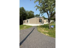 10601 Hulser Road, Utica, NY 13502