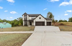 5899 Valley Point Drive SE, Caledonia, MI 49316