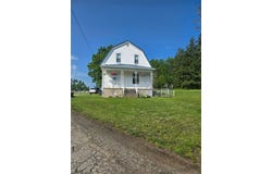 114 Dry Knob Road, Georges Twp, PA 15478