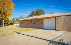 610 W Frazier St, Roswell, NM 88203