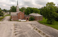 1145 College Avenue, Alton, IL 62002
