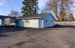 908 NE 1ST Ave, BattleGround, WA 98604