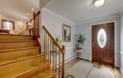 4 Lee Circle, Bloomfield, CT 06002