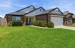 4017 W 103rd Court, Jenks, OK 74037