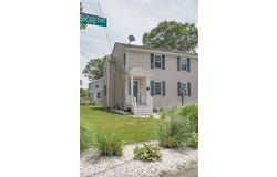 12 N Shore Drive, East Providence, RI 02915