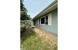 1947 Willow Blvd, Lockridge, IA 52635